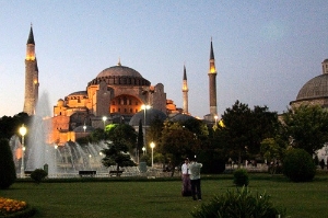 Exterior of Ayasofya in early evening.