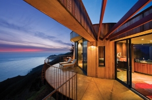 Upper Pacific Suite Deck at Post Ranch Inn, Big Sur. Photo: Kodiak Greenwood/Post Ranch Inn